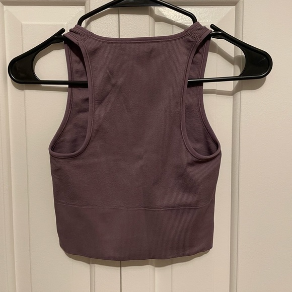 Athleta Aurora Seamless Tank - Picture 2 of 4